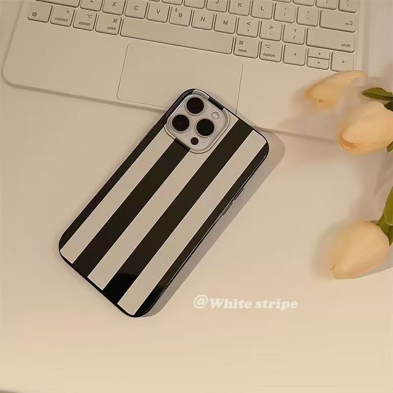 เคสโทรศัพท์ลายเส้นขาวดำ ดีไซน์ - Phone Cases Art บทวิจารณ์และราคา