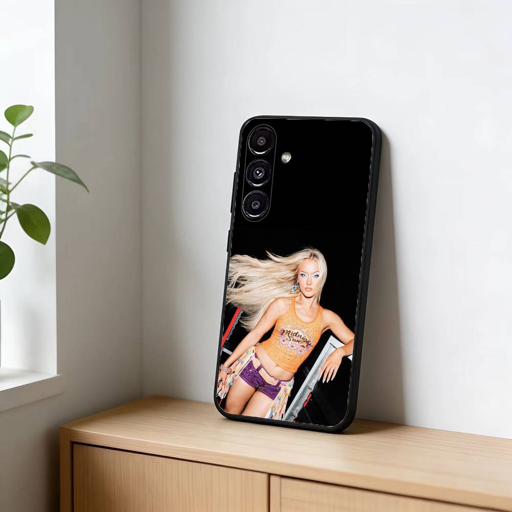 นักร้องซาร่า ลาร์สสัน มิดไนท์  - Phone Cases Zara บทวิจารณ์และราคา